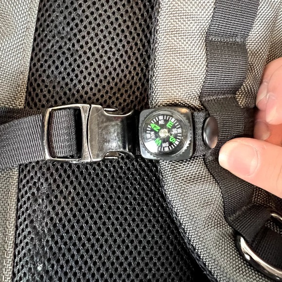 Gobi getaway hiking backpack graphite made in colorado - Picture 10 of 10